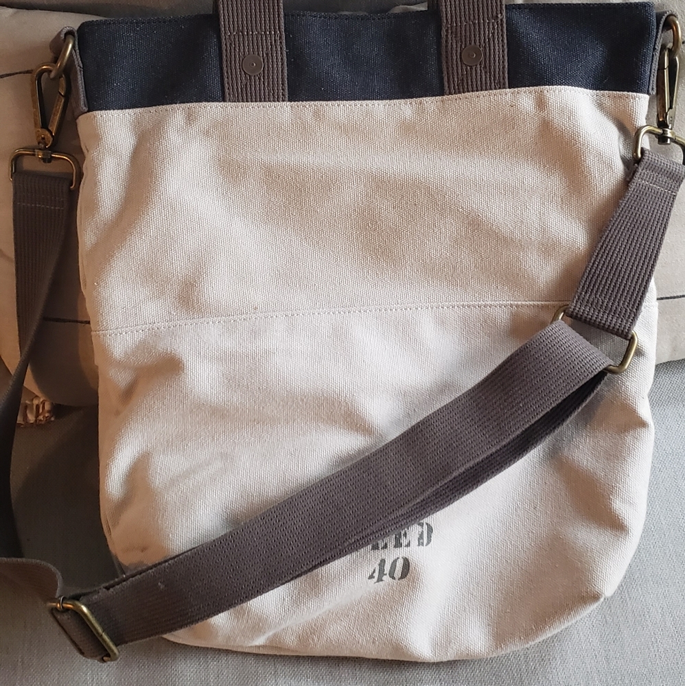 Feed Canvas Go To Bag EUC